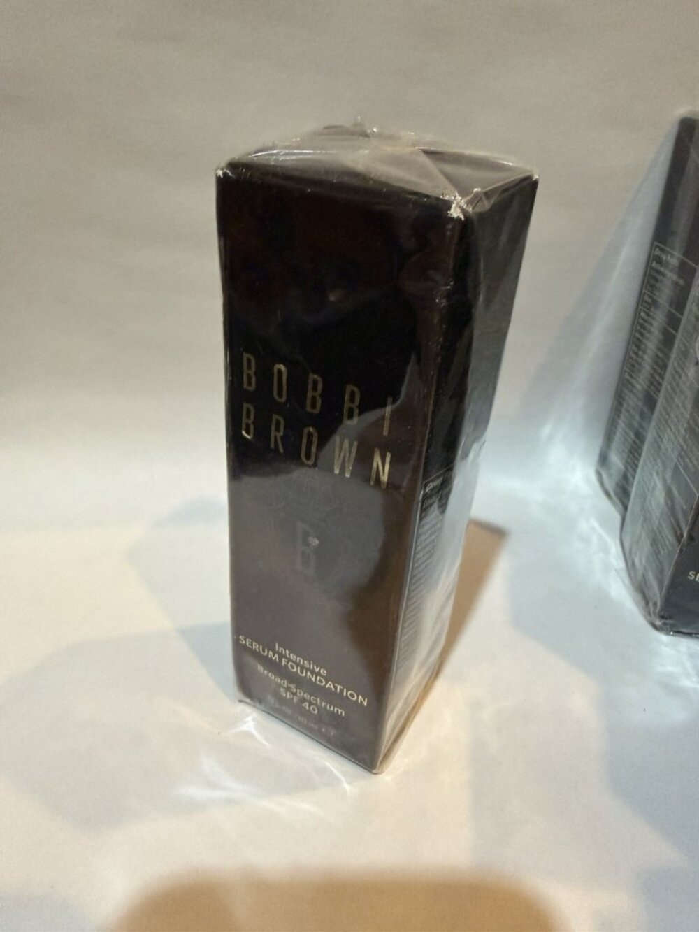 Bobbi Brown Intensive Skin Serum Foundation W-074 Golden SPF 40 Factory Sealed